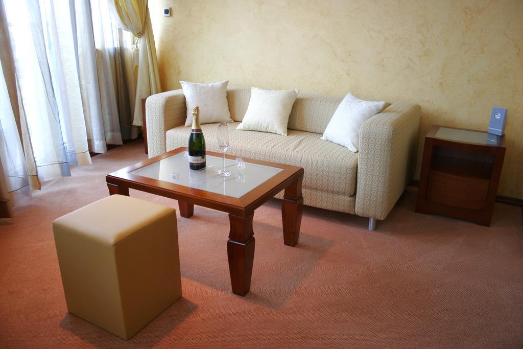 Panorama City Inn Sremski Karlovci Buitenkant foto