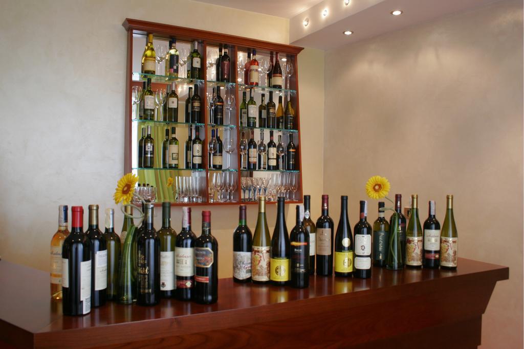 Panorama City Inn Sremski Karlovci Buitenkant foto
