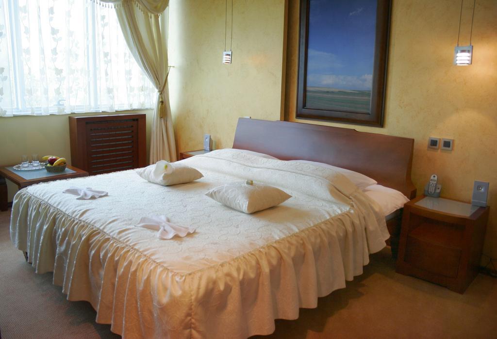 Panorama City Inn Sremski Karlovci Buitenkant foto