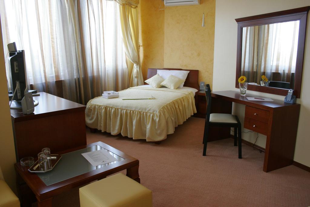 Panorama City Inn Sremski Karlovci Buitenkant foto