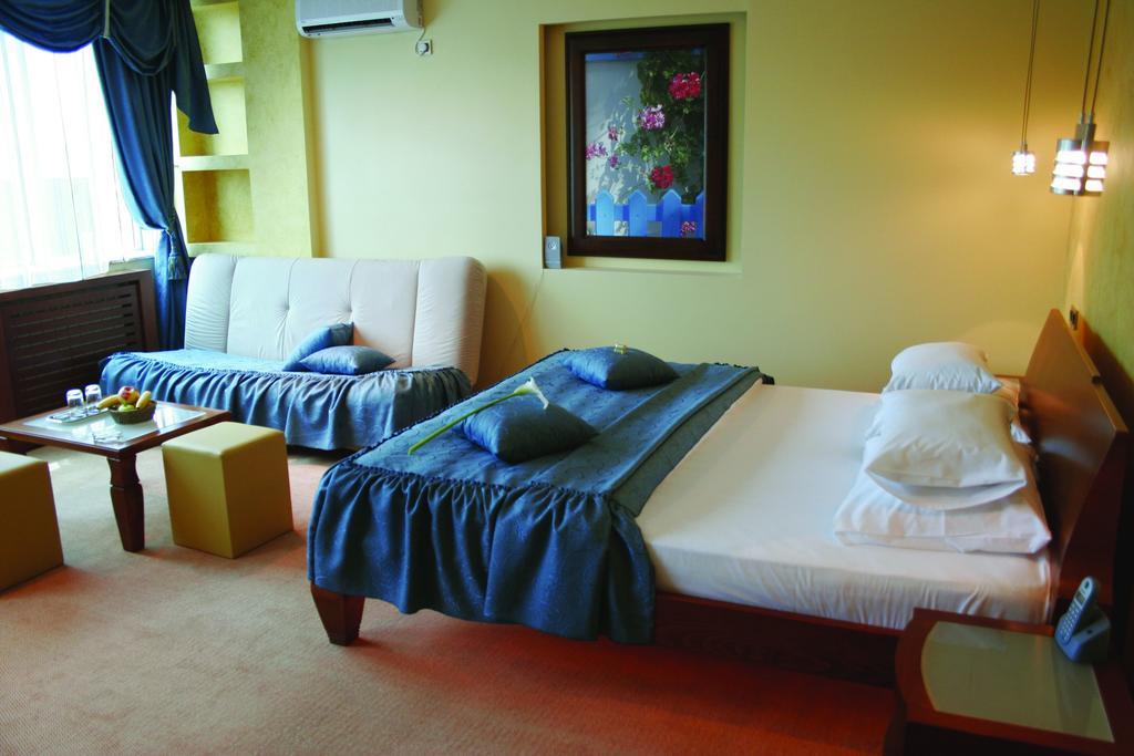 Panorama City Inn Sremski Karlovci Buitenkant foto